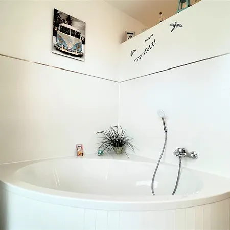Holiday home Haus Undine, Deichhoern 6a