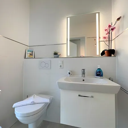 Holiday home Haus Undine, Deichhoern 6a